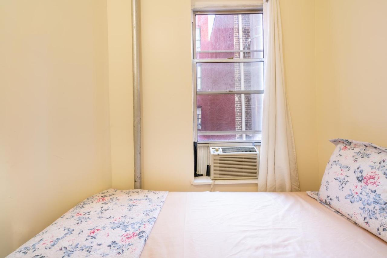 Empire Blvd Guest House Ню Йорк Екстериор снимка