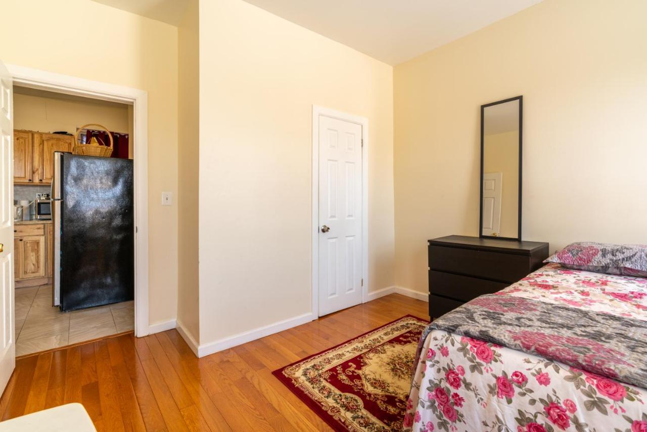 Empire Blvd Guest House Ню Йорк Екстериор снимка