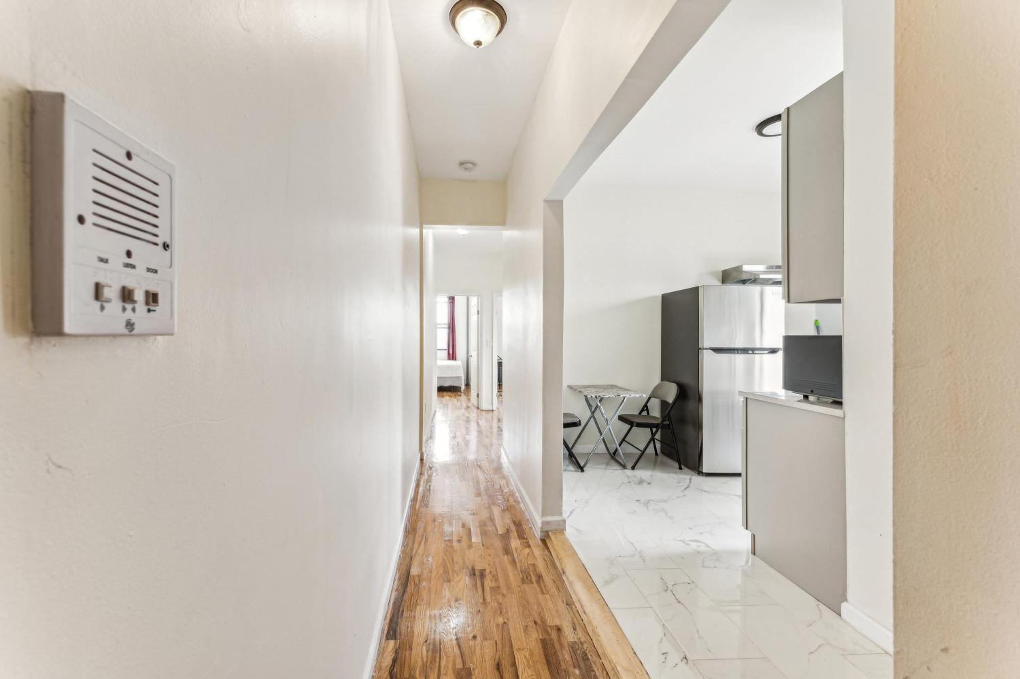 Empire Blvd Guest House Ню Йорк Екстериор снимка