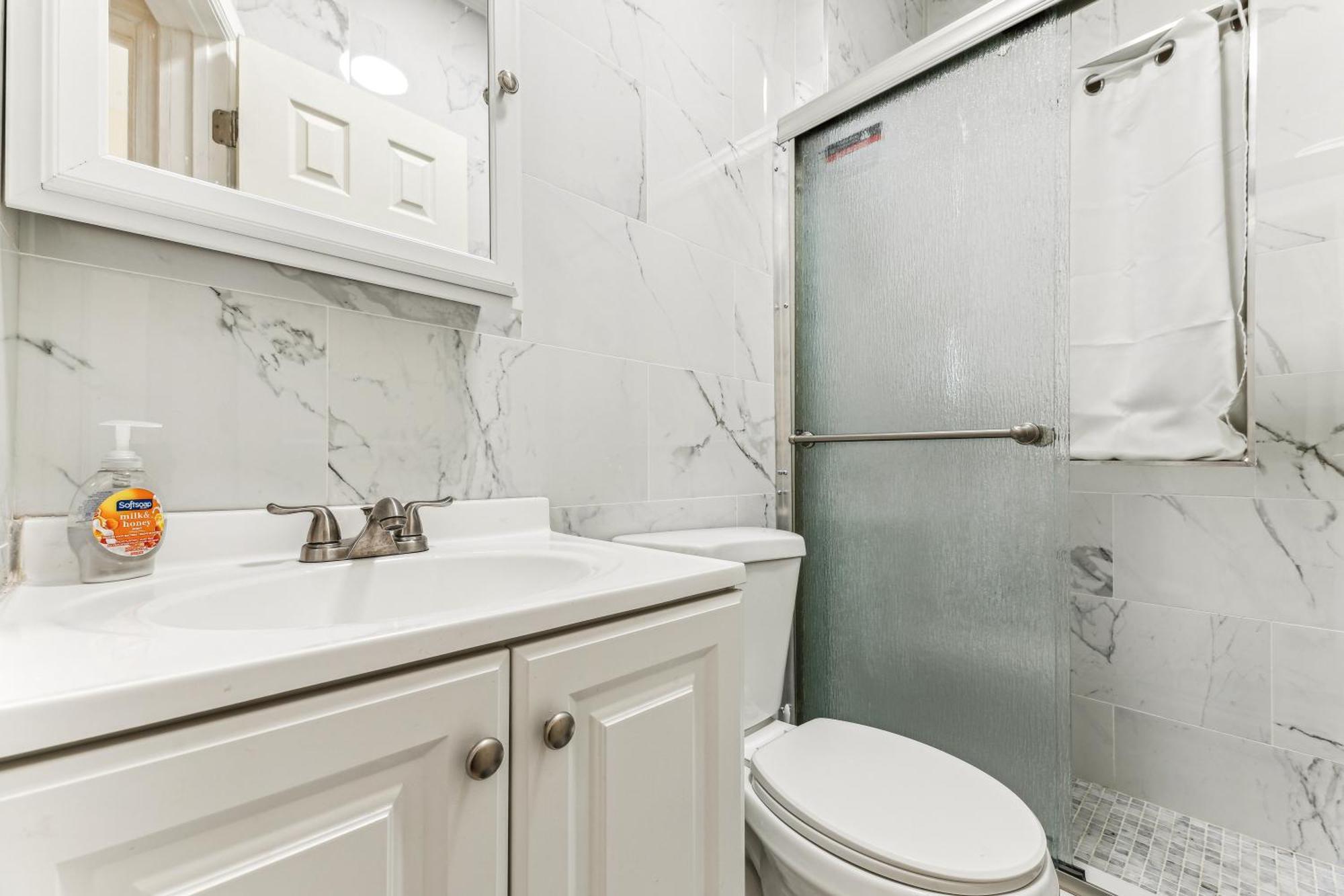 Empire Blvd Guest House Ню Йорк Екстериор снимка